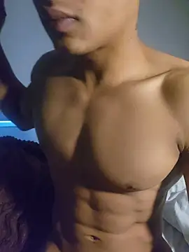 Jhonyblack 1 online show from March 2026 11:28:02 AM