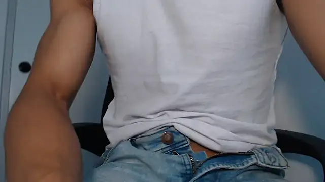 Jhonyblack 1 online show from June 2026 02:33:01 PM