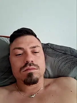 Snapshot of ionut_prince chatting on May 2026 04:17:01 AM ionut prince online show from May 2026 04:17:01 AM