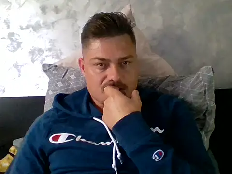 Snapshot of ionut_prince chatting on July 2026 11:30:02 AM ionut prince online show from July 2026 11:30:02 AM