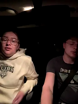 xX HotCouple Xx online show from October 2025 06:08:01 PM