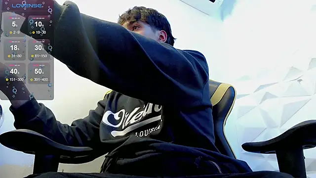 Snapshot of Jake_tripp chatting on March 2025 07:05:02 AM Jake tripp online show from March 2025 07:05:02 AM