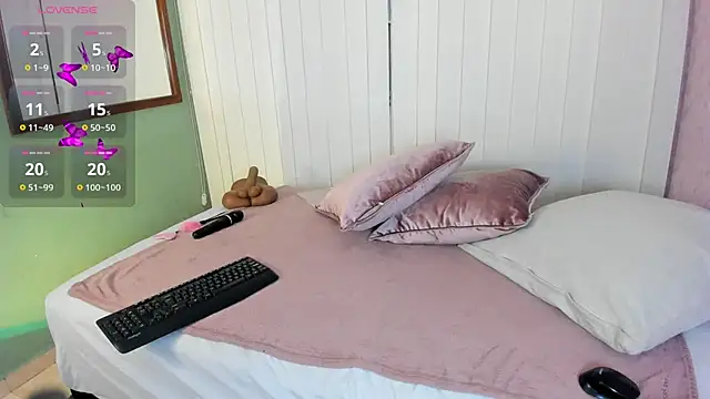 Paiige peach online show from March 2026 12:49:01 PM