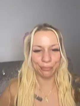 Snapshot of JuicyJanexo chatting on January 2025 02:17:02 PM JuicyJanexo online show from January 2025 02:17:02 PM