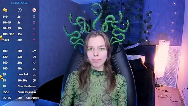 Tina Tayllor online show from December 2024 02:04:01 AM