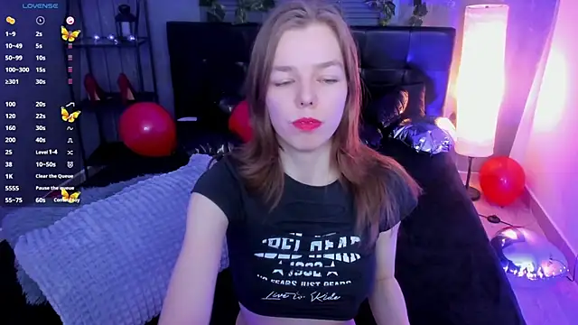 Tina Tayllor online show from February 2025 05:29:01 PM