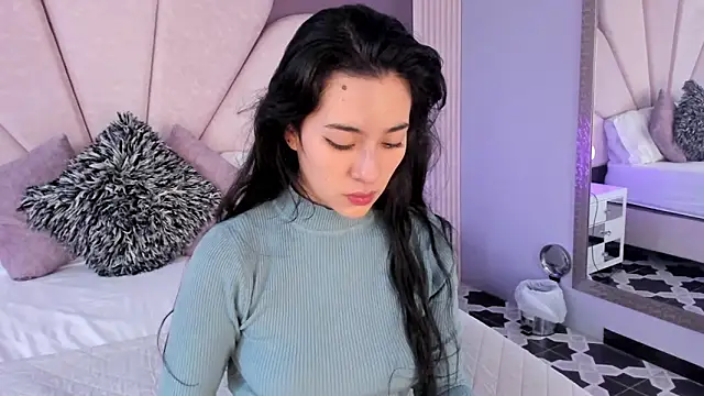 Susa1userma  online show from April 2026 12:09:02 PM