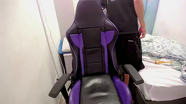 bby santi online show from January 2026 12:31:02 PM