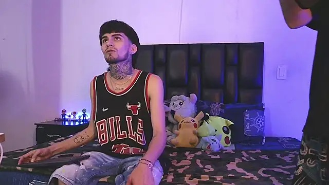 Snapshot of Brutal_Sex_Fucking chatting on October 2025 11:02:01 PM Brutal Sex Fucking online show from October 2025 11:02:01 PM