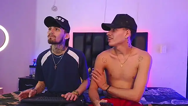 Snapshot of Brutal_Sex_Fucking chatting on October 2025 10:43:02 PM Brutal Sex Fucking online show from October 2025 10:43:02 PM