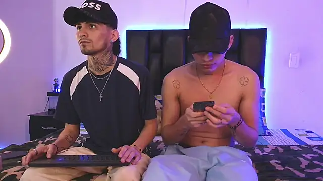 Snapshot of Brutal_Sex_Fucking chatting on October 2025 10:30:02 PM Brutal Sex Fucking online show from October 2025 10:30:02 PM