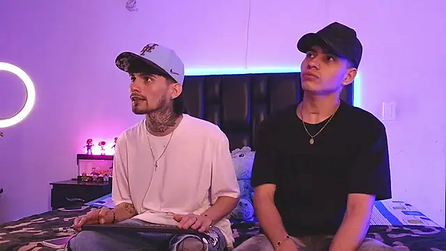 Snapshot of Brutal_Sex_Fucking chatting on October 2025 10:12:01 PM Brutal Sex Fucking online show from October 2025 10:12:01 PM