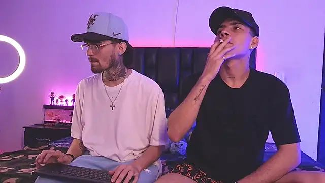 Snapshot of Brutal_Sex_Fucking chatting on November 2025 04:11:02 AM Brutal Sex Fucking online show from November 2025 04:11:02 AM