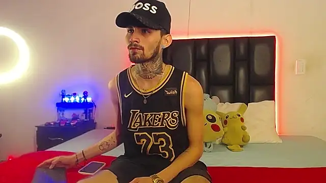 Snapshot of Brutal_Sex_Fucking chatting on November 2025 07:25:01 PM Brutal Sex Fucking online show from November 2025 07:25:01 PM