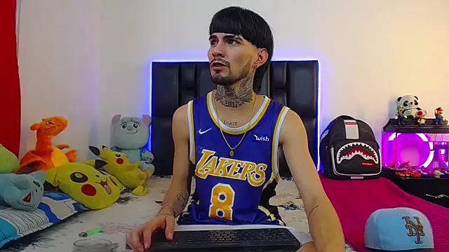 Snapshot of Brutal_Sex_Fucking chatting on June 2026 10:04:01 PM Brutal Sex Fucking online show from June 2026 10:04:01 PM