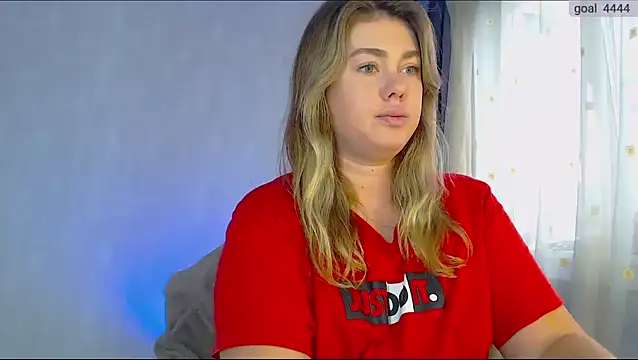 SuchCute online show from November 2025 03:08:02 AM