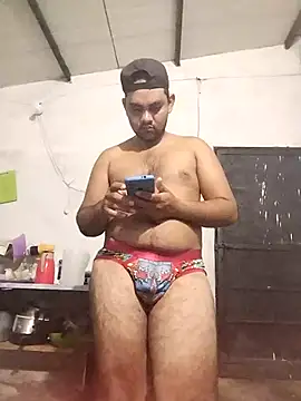 Snapshot of travieso2893 chatting on November 2025 02:10:02 AM travieso2893 online show from November 2025 02:10:02 AM