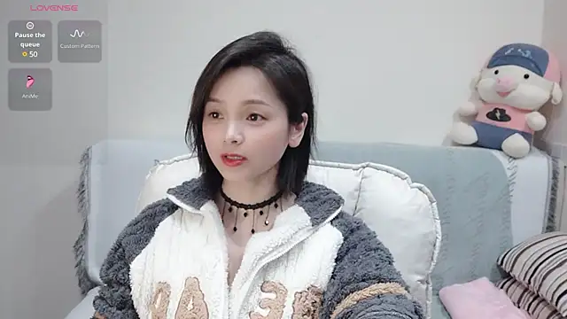 judy522 online show from March 2025 05:47:01 PM