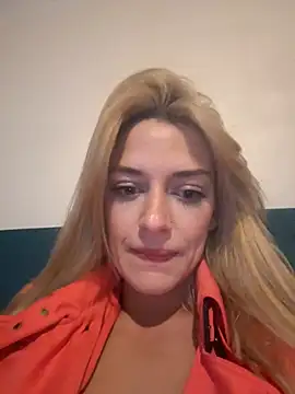 Snapshot of Lolitaxlola chatting on March 2025 07:15:01 PM Lolitaxlola online show from March 2025 07:15:01 PM