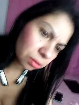 saralunabella online show from December 2024 08:07:02 PM