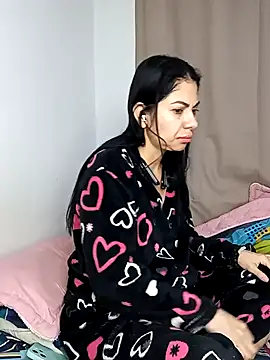 saralunabella online show from December 2024 09:14:02 AM