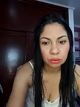 saralunabella online show from January 2025 04:44:01 PM