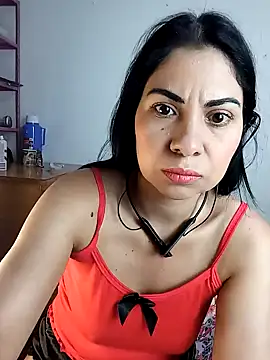 saralunabella online show from January 2025 10:05:01 PM