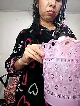 saralunabella online show from September 2025 06:57:01 PM