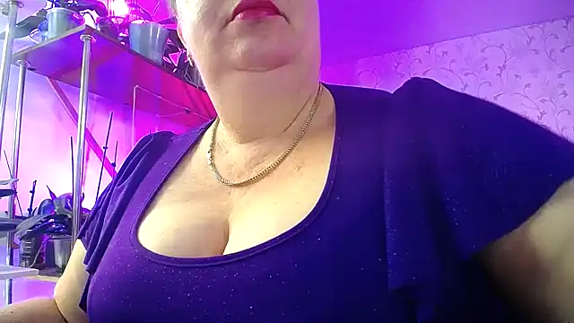  Sweet Woman online show from October 2025 05:28:02 AM