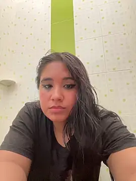 melyescobar online show from January 2025 03:10:02 PM