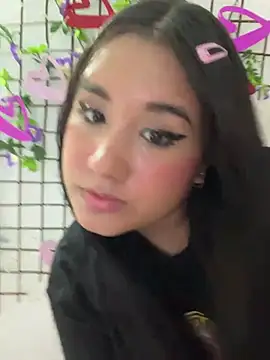 melyescobar online show from March 2025 12:04:01 PM