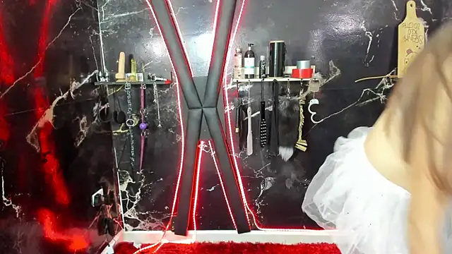 Bdsmsumision online show from January 2025 06:47:01 PM