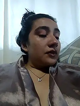 Hellen Alex online show from November 2025 05:57:01 PM