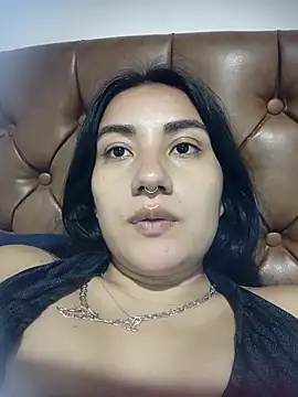 Hellen Alex online show from April 2026 01:44:01 PM