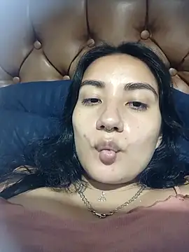 Hellen Alex online show from April 2026 02:00:02 PM