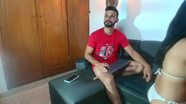 max ashley mds online show from December 2025 01:28:01 PM