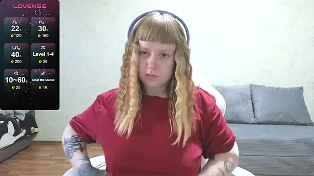 Snapshot of June_shy0 chatting on May 2026 07:15:02 AM June shy0 online show from May 2026 07:15:02 AM