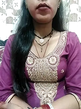 Snapshot of Sharmila-Singh chatting on March 2025 05:28:02 PM Sharmila-Singh online show from March 2025 05:28:02 PM