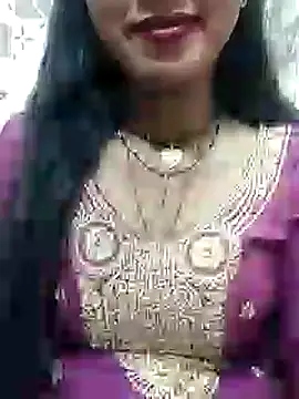 Snapshot of Sharmila-Singh chatting on March 2025 09:18:02 PM Sharmila-Singh online show from March 2025 09:18:02 PM
