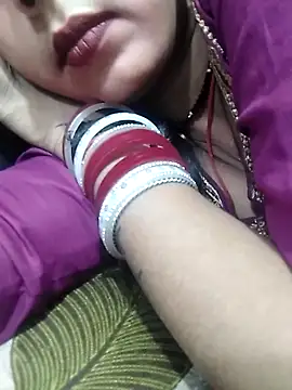 Snapshot of Sharmila-Singh chatting on March 2025 08:29:02 AM Sharmila-Singh online show from March 2025 08:29:02 AM