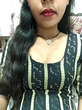 Snapshot of Sharmila-Singh chatting on October 2025 03:54:01 PM Sharmila-Singh online show from October 2025 03:54:01 PM