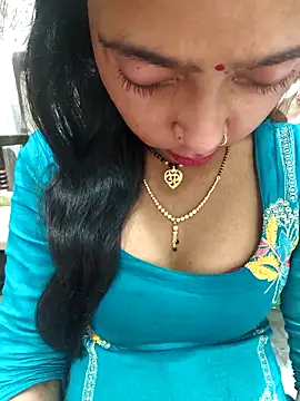 Snapshot of Sharmila-Singh chatting on October 2025 06:09:01 PM Sharmila-Singh online show from October 2025 06:09:01 PM