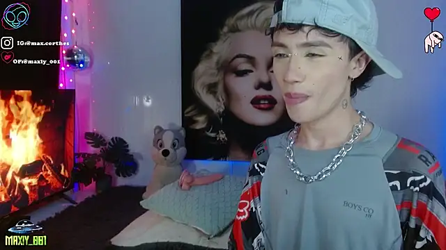 maxiy 001 online show from March 2026 04:29:02 AM