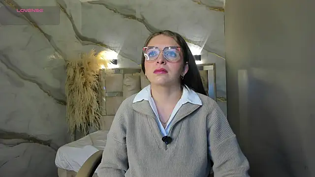 Snapshot of _isaabellaa chatting on July 2026 02:56:01 PM isaabellaa online show from July 2026 02:56:01 PM