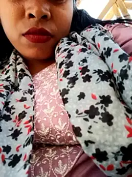 Snapshot of Queen_suman chatting on February 2026 09:47:02 AM Queen suman online show from February 2026 09:47:02 AM