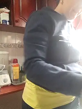 skayhot  online show from October 2025 12:56:02 PM