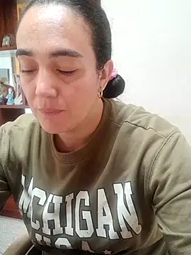 skayhot  online show from October 2025 02:13:02 PM