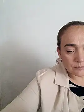 skayhot  online show from January 2026 03:38:02 PM