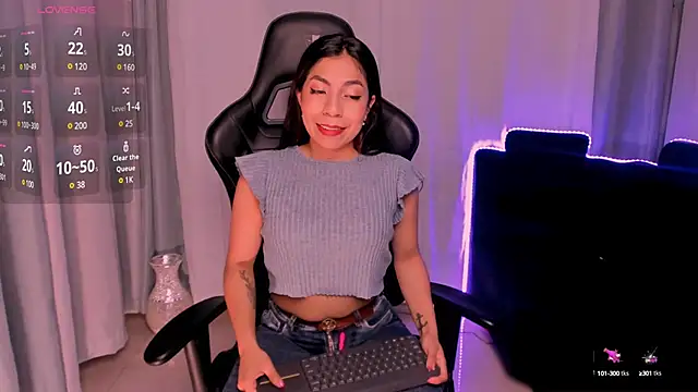 Snapshot of Mia_Gothzx chatting on January 2025 12:06:02 PM Mia Gothzx online show from January 2025 12:06:02 PM