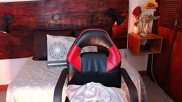 Celeste sanz online show from December 2024 09:23:01 PM